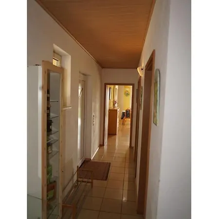 With 3 Bedrooms Casa vacanze